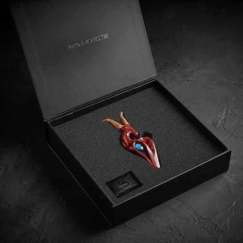 Ёлочная игрушка "Абстрактная коза II" мореный дуб INCRUA