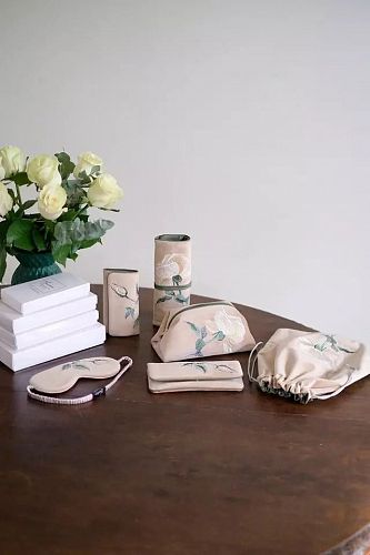 Кошелек "Келая роза" бежевый MASHU POUCH